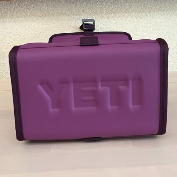 NEW YETI Daytrip Packable Lunch Bag, Nordic Purple - Picture 6 of 10